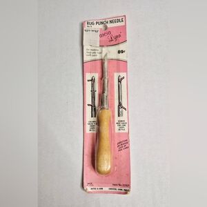Wooden Handle Rug Hooking Tool